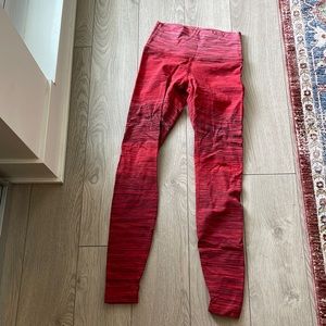 Lulu lemon leggings. Red. Size 6.